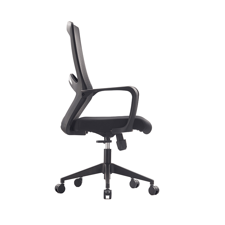 Office chair with many good reviews 775c